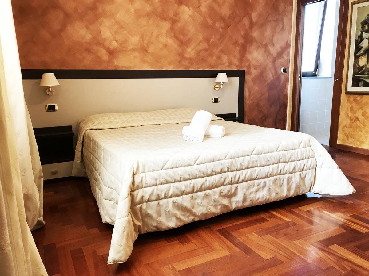 La Locanda Del Palatoraffinato Ciampino Kültér fotó