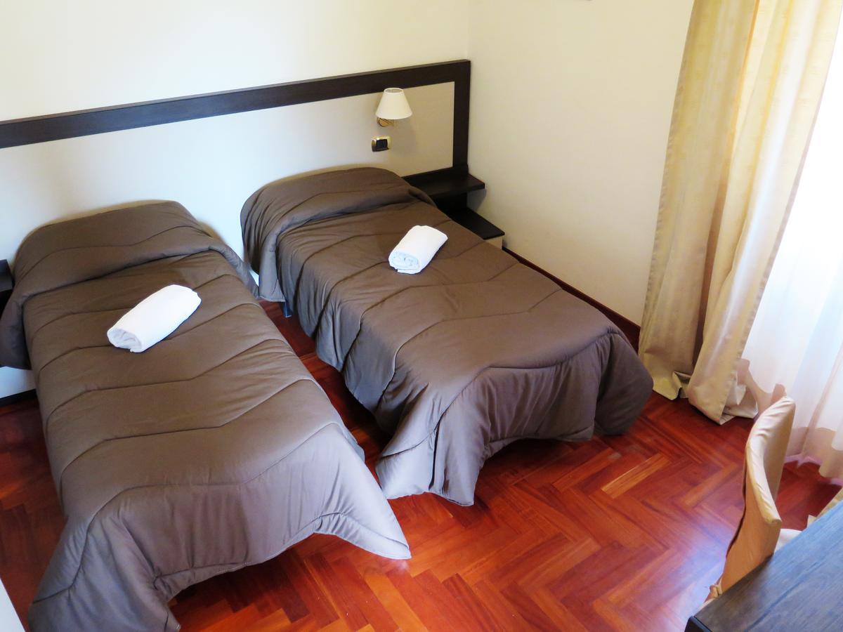 La Locanda Del Palatoraffinato Ciampino Kültér fotó