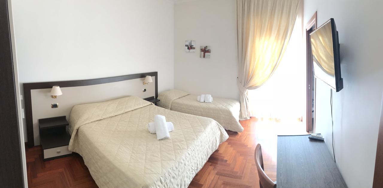 La Locanda Del Palatoraffinato Ciampino Kültér fotó